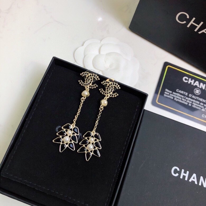 Ch**el earrings